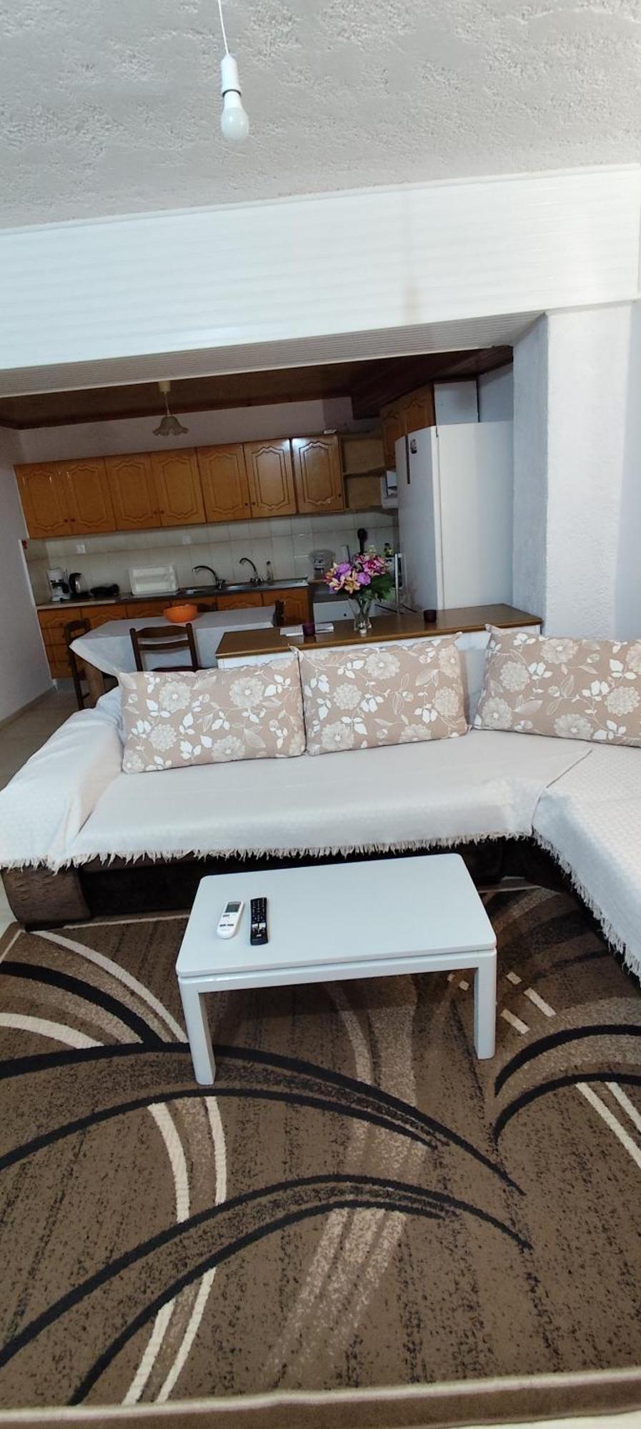 Ευρύχωρο Και Άνετο Διαμέρισμα Στην Ιτέα Joanna'S Apartment Kirra Exterior photo
